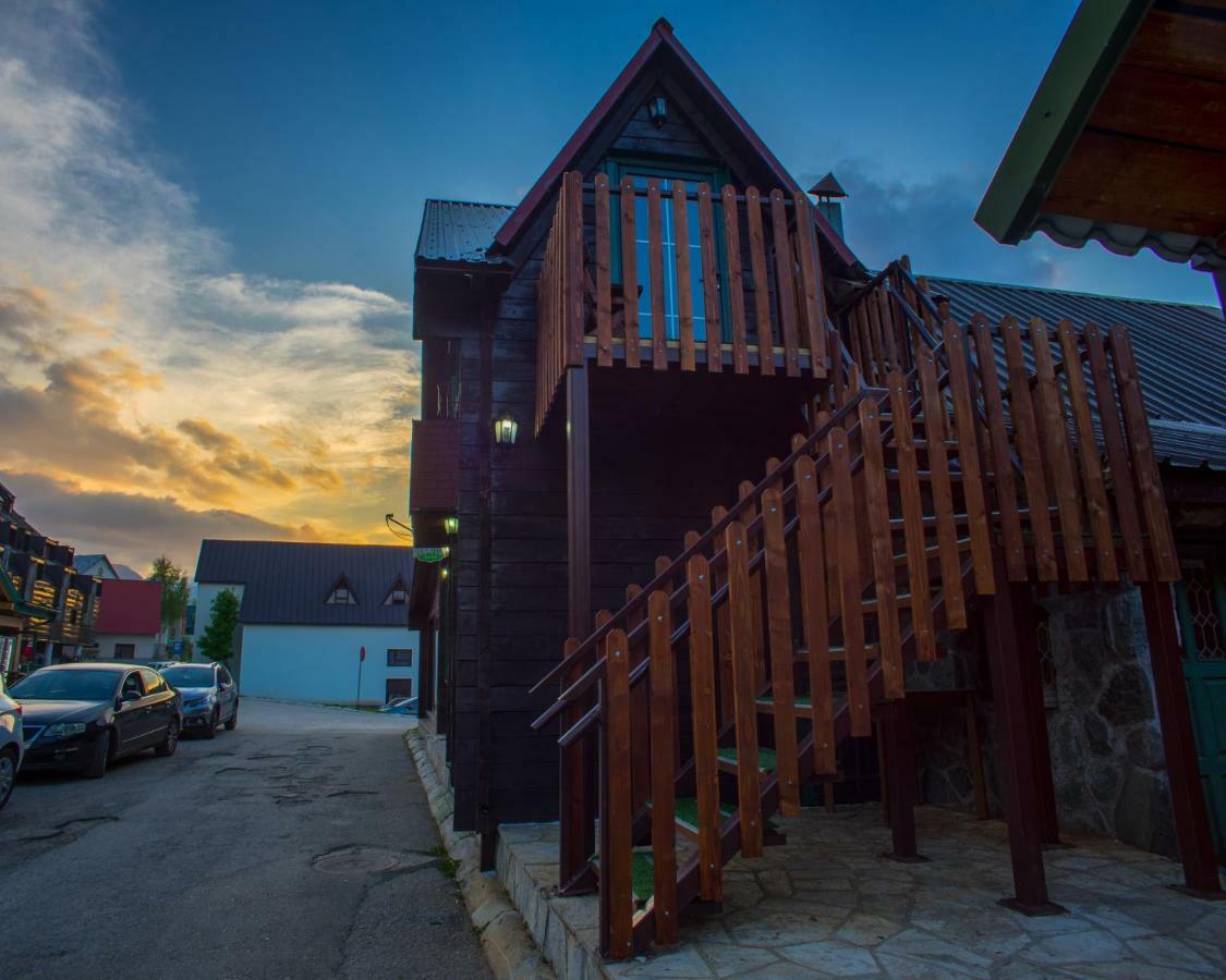 Apartmani Restoran Durmitor ชาเบลียค ภายนอก รูปภาพ