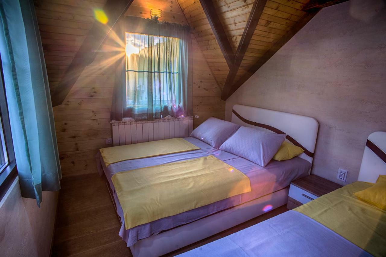 Apartmani Restoran Durmitor ชาเบลียค ภายนอก รูปภาพ