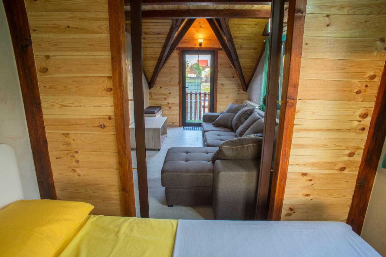 Apartmani Restoran Durmitor ชาเบลียค ภายนอก รูปภาพ